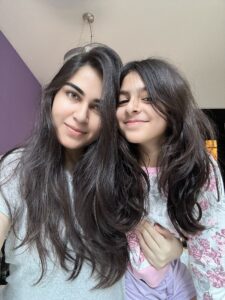 Shomaila Niazi Husband, Age, First Husband, Ex Husband, Divorce, Second Marriage and More shomaila niazi daughter husna